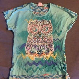Girls medium T-shirt